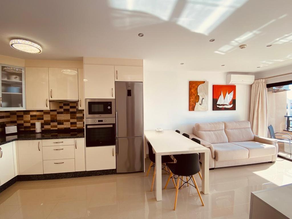 Gold Sunset Apartment Costa Adeje  Exterior photo